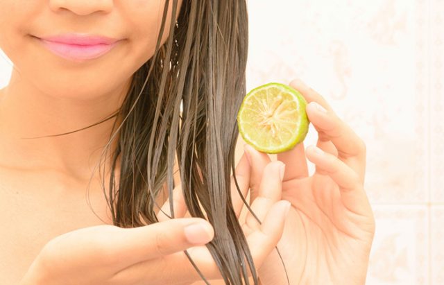 How To Use Lemon To Lighten Hair
